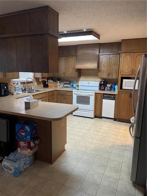 901 Cambridge Dr, Altus, OK 73521 photo 8