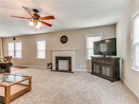 519 E 8th St, Chandler, OK 74834 photo 5