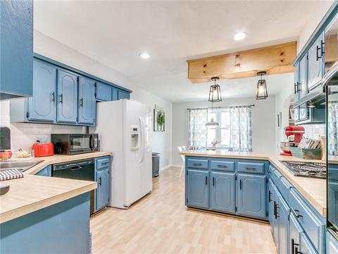 1209 Apollo Rd, Edmond, OK 73003 photo 4