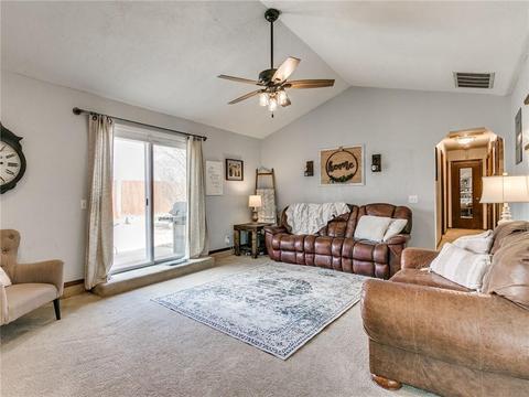 1209 Apollo Rd, Edmond, OK 73003 photo 13