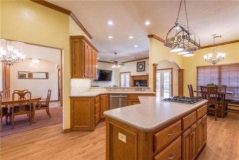 604 W Ridge Dr, Tuttle, OK 73089 photo 10