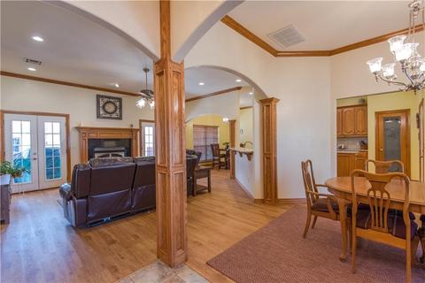 604 W Ridge Dr, Tuttle, OK 73089 photo 3