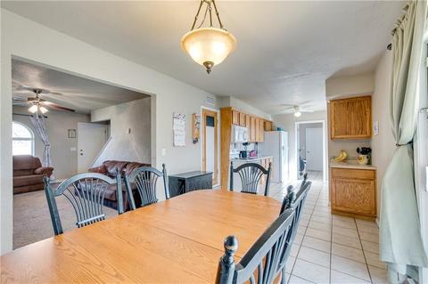 1008 Cavalier St, Moore, OK 73160 photo 4
