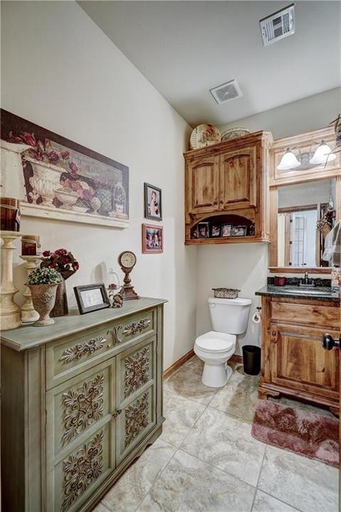 2821 Morgan Trce, Yukon, OK 73099 photo 5
