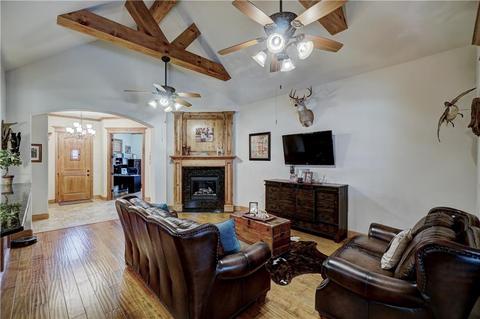 2821 Morgan Trce, Yukon, OK 73099 photo 10