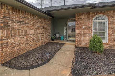 1720 Rasheed Rd, Edmond, OK 73003 photo 1