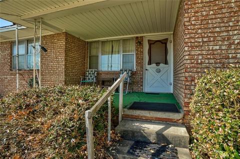 2103 Eighth St, Prague, OK 74864 photo 3