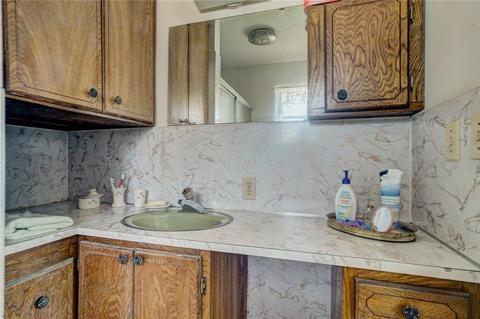 2103 Eighth St, Prague, OK 74864 photo 22