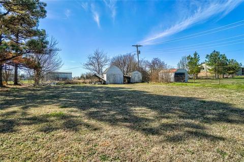2103 Eighth St, Prague, OK 74864 photo 26