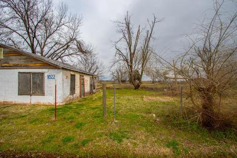 1022 Apache St, Chickasha, OK 73018 photo 1