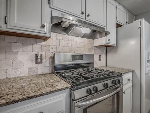 2123 Meench Dr, Moore, OK 73170 photo 9