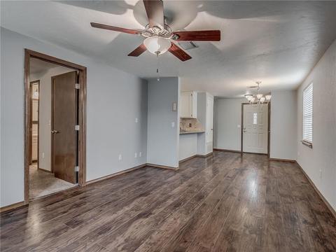 2123 Meench Dr, Moore, OK 73170 photo 6