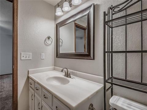 2123 Meench Dr, Moore, OK 73170 photo 16