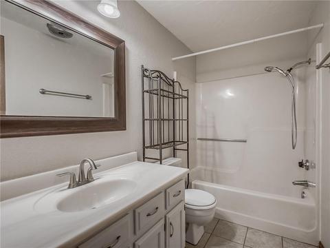 2123 Meench Dr, Moore, OK 73170 photo 15