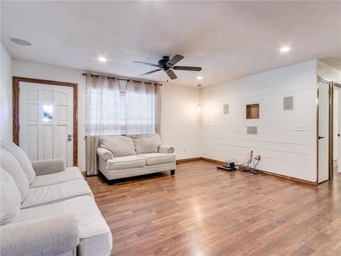 204 W Holly St, Tuttle, OK 73089 photo 31