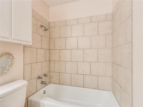 204 W Holly St, Tuttle, OK 73089 photo 16