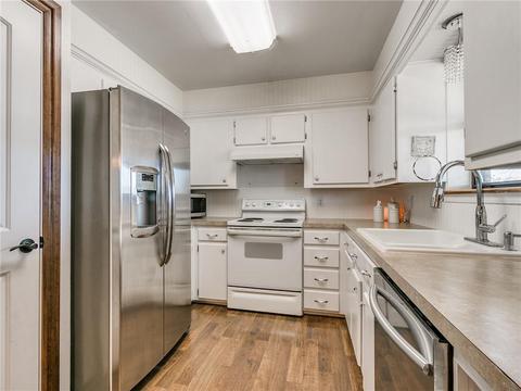204 W Holly St, Tuttle, OK 73089 photo 20