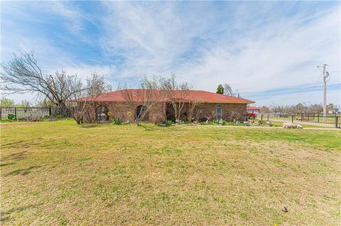 103 Wolf Ln, Tuttle, OK 73089 photo 2