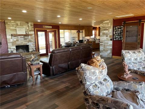 3053 E 8th St, Chandler, OK 74834 photo 3