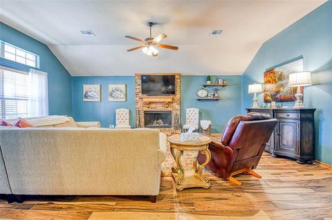 709 E Juniper Ln, Mustang, OK 73064 photo 6