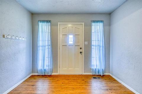 810 Jay Dr, Noble, OK 73068 photo 4