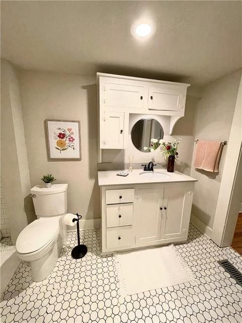 409 E Mansur Ave, Guthrie, OK 73044 photo 9
