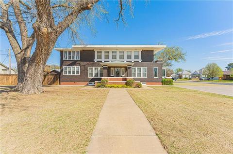 703 N Prouty Ave, Watonga, OK 73772 photo 4