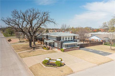 703 N Prouty Ave, Watonga, OK 73772 photo 2
