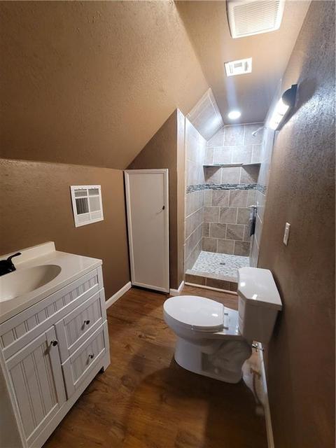 701 E Perkins Ave, Guthrie, OK 73044 photo 12