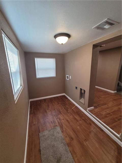 701 E Perkins Ave, Guthrie, OK 73044 photo 6