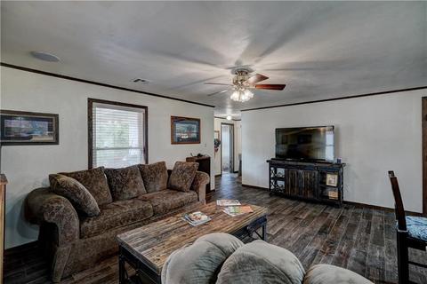 13879 E Cooksey Rd, Coyle, OK 73027 photo 9