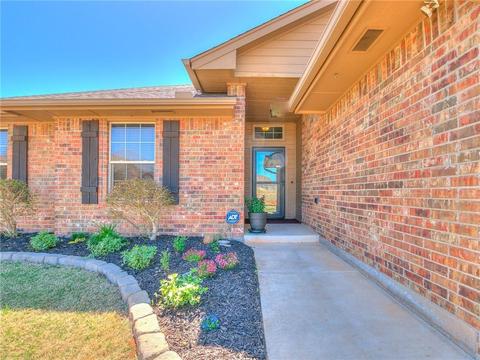 504 Dena Dr, Norman, OK 73071 photo 2