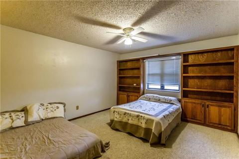 210 Terrace Dr, Watonga, OK 73772 photo 18