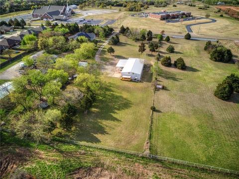 1474 E 45th St, Shawnee, OK 74804 photo 5