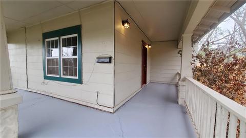906 E Vilas Ave, Guthrie, OK 73044 photo 3