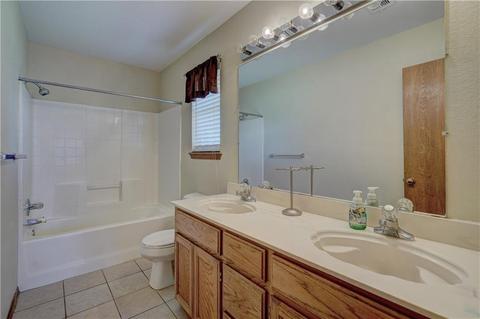 109 S Parkcrest Ct, Noble, OK 73068 photo 24