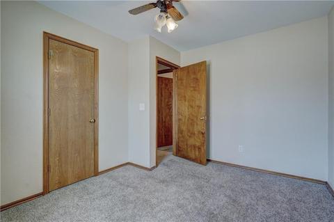 109 S Parkcrest Ct, Noble, OK 73068 photo 20