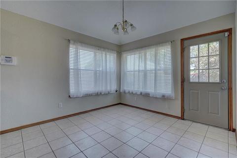 109 S Parkcrest Ct, Noble, OK 73068 photo 8