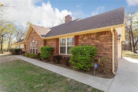 118 Tracye Dr, Mcloud, OK 74851 photo 4