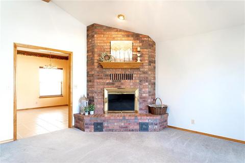 118 Tracye Dr, Mcloud, OK 74851 photo 5