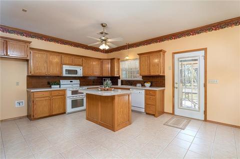 118 Tracye Dr, Mcloud, OK 74851 photo 8