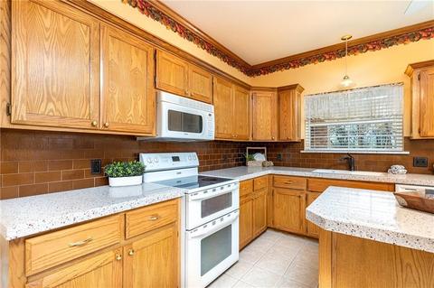 118 Tracye Dr, Mcloud, OK 74851 photo 12