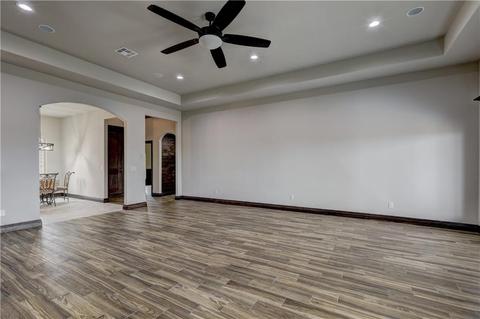 1417 Kimberlin Ln, Tuttle, OK 73089 photo 9