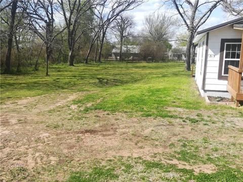 315 E Beech St, Tecumseh, OK 74873 photo 4