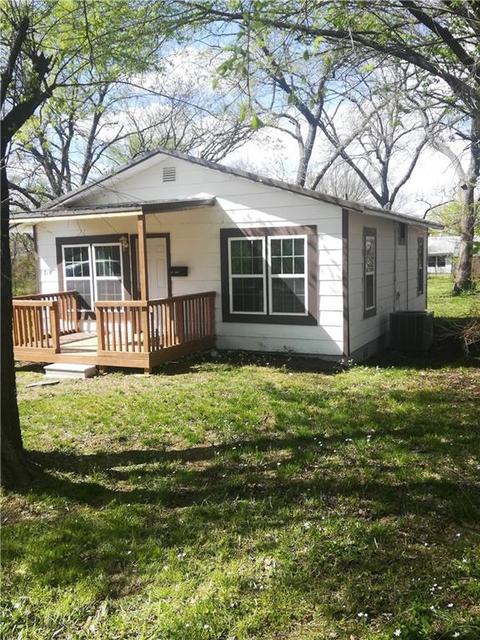 315 E Beech St, Tecumseh, OK 74873 photo 3