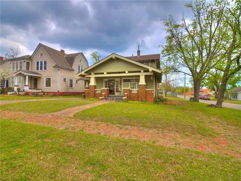501 E Logan Ave, Guthrie, OK 73044 photo 2