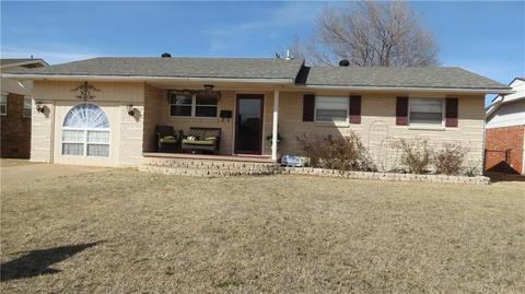 921 Hazel St, Altus, OK 73521 photo 1