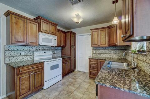6745 NW 52nd St, Bethany, OK 73008 photo 4