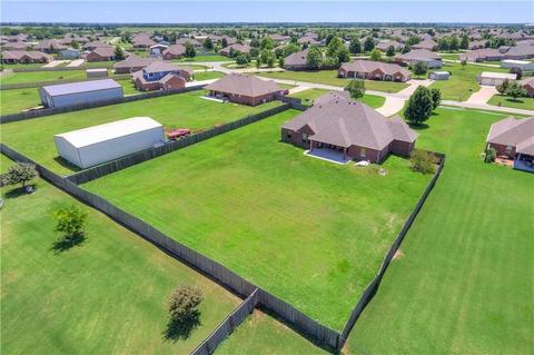 4307 Stardust Ln, Tuttle, OK 73089 photo 2