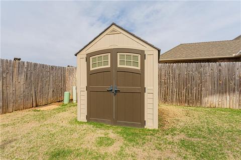 3909 Acoma Dr, Moore, OK 73160 photo 18
